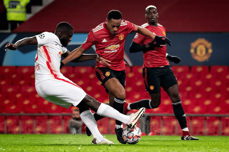 沙尔克遭遇重创，保级压力增大的简单介绍