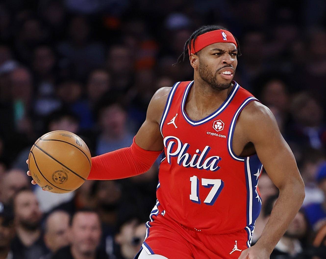 天津队力克灰熊，利拉德刷新纪录的简单介绍