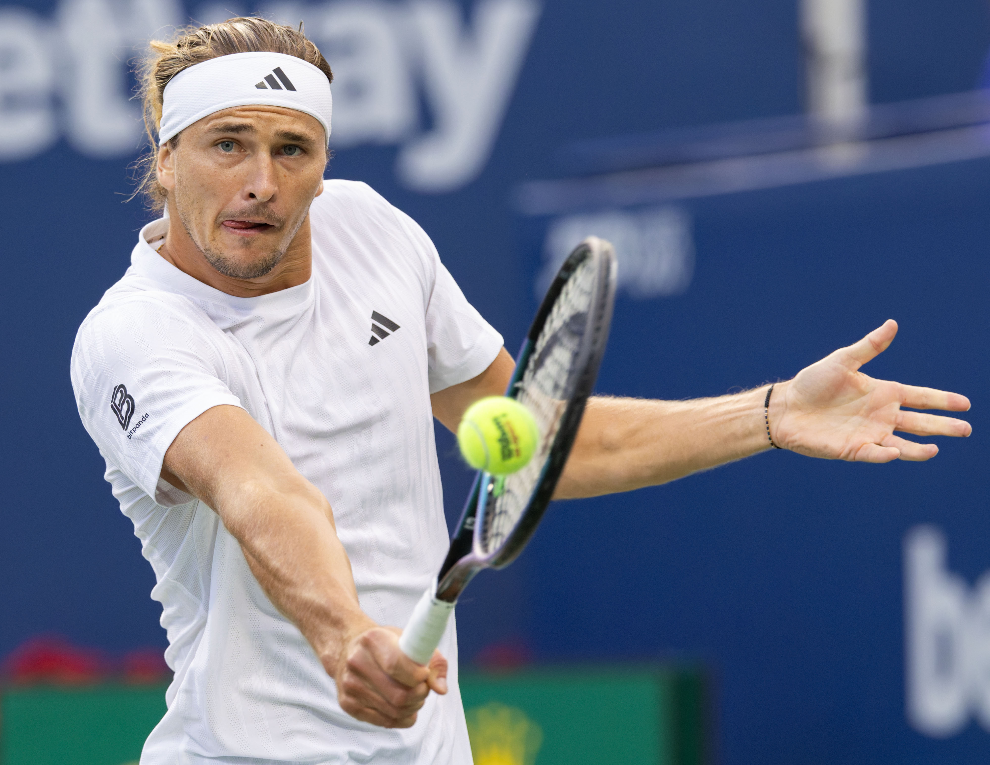 开云体育APP下载-温网险胜年终总决赛,兹维列夫点燃赛场的简单介绍