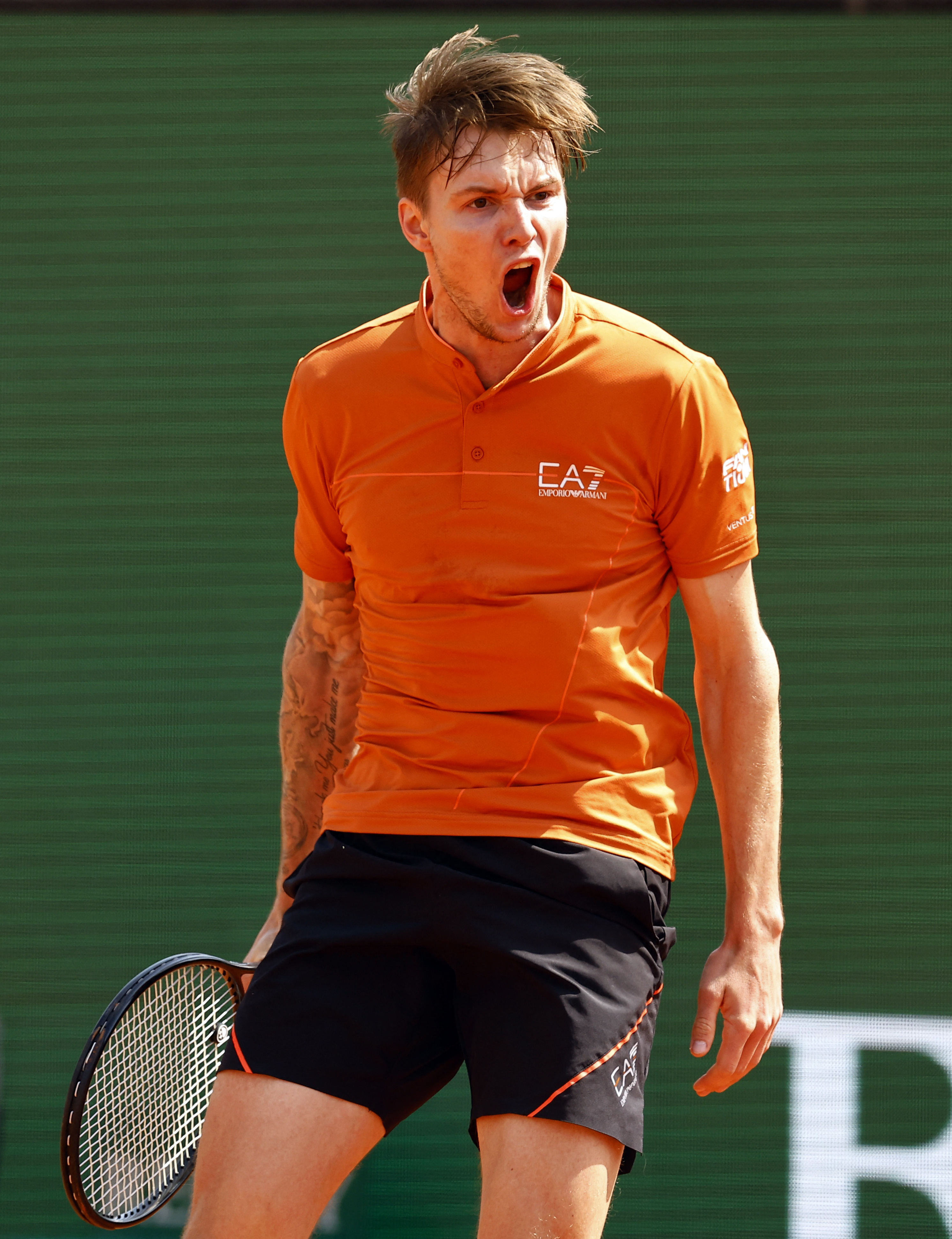 开云体育app-法网鏖战蒙特卡洛大师赛,兹维列夫点燃赛场的简单介绍