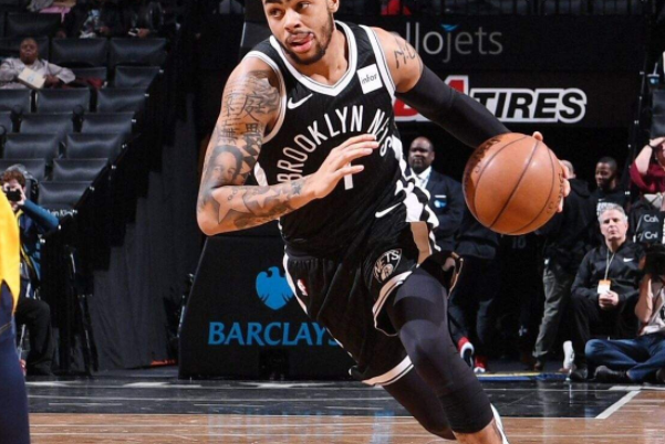 梅赛德斯绝杀威廉姆斯，拉塞尔高光表现