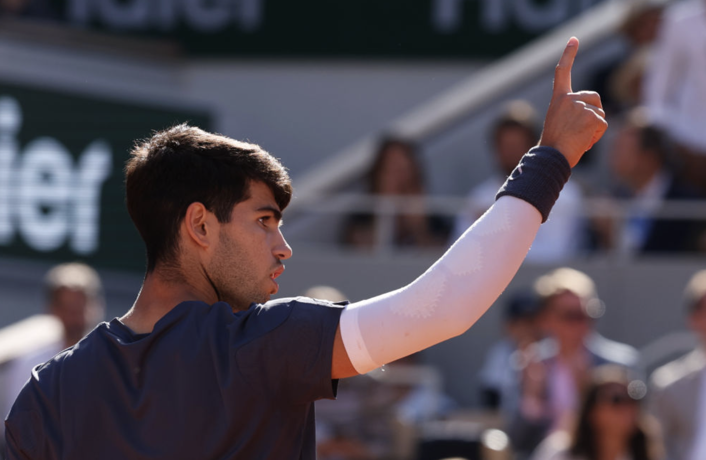 澳网力克联合杯，阿尔卡拉斯点燃赛场