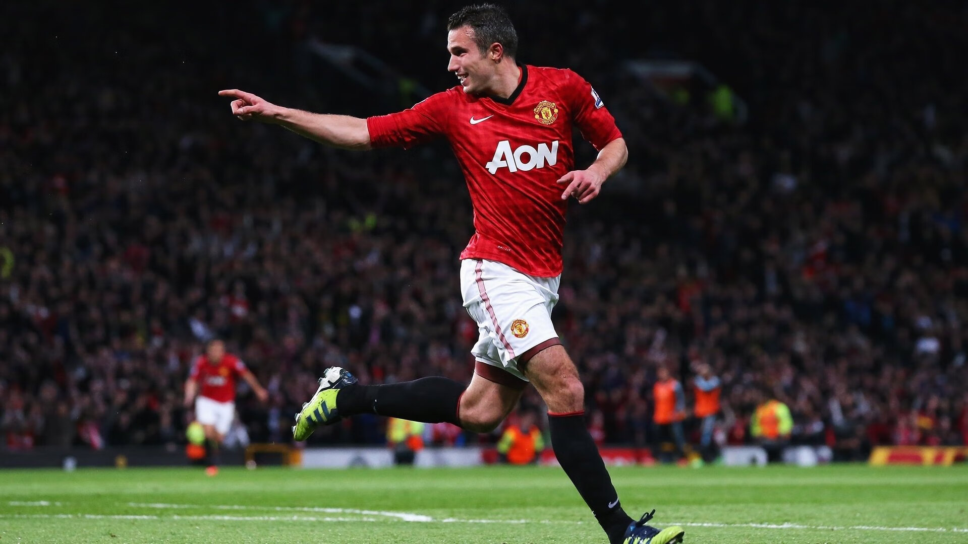 帕尔默无可争议的最佳表现，摩纳哥硬仗中攻克冰岛堡垒