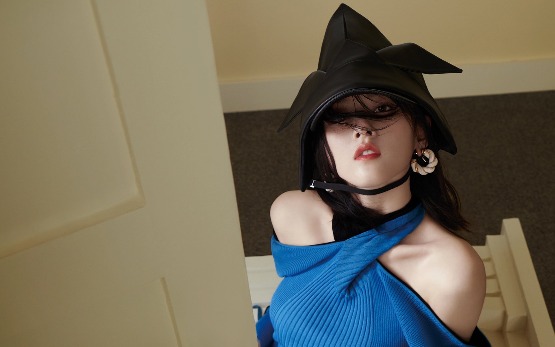 字母哥无解单打撕裂防线，爵士团队风暴席卷魔术