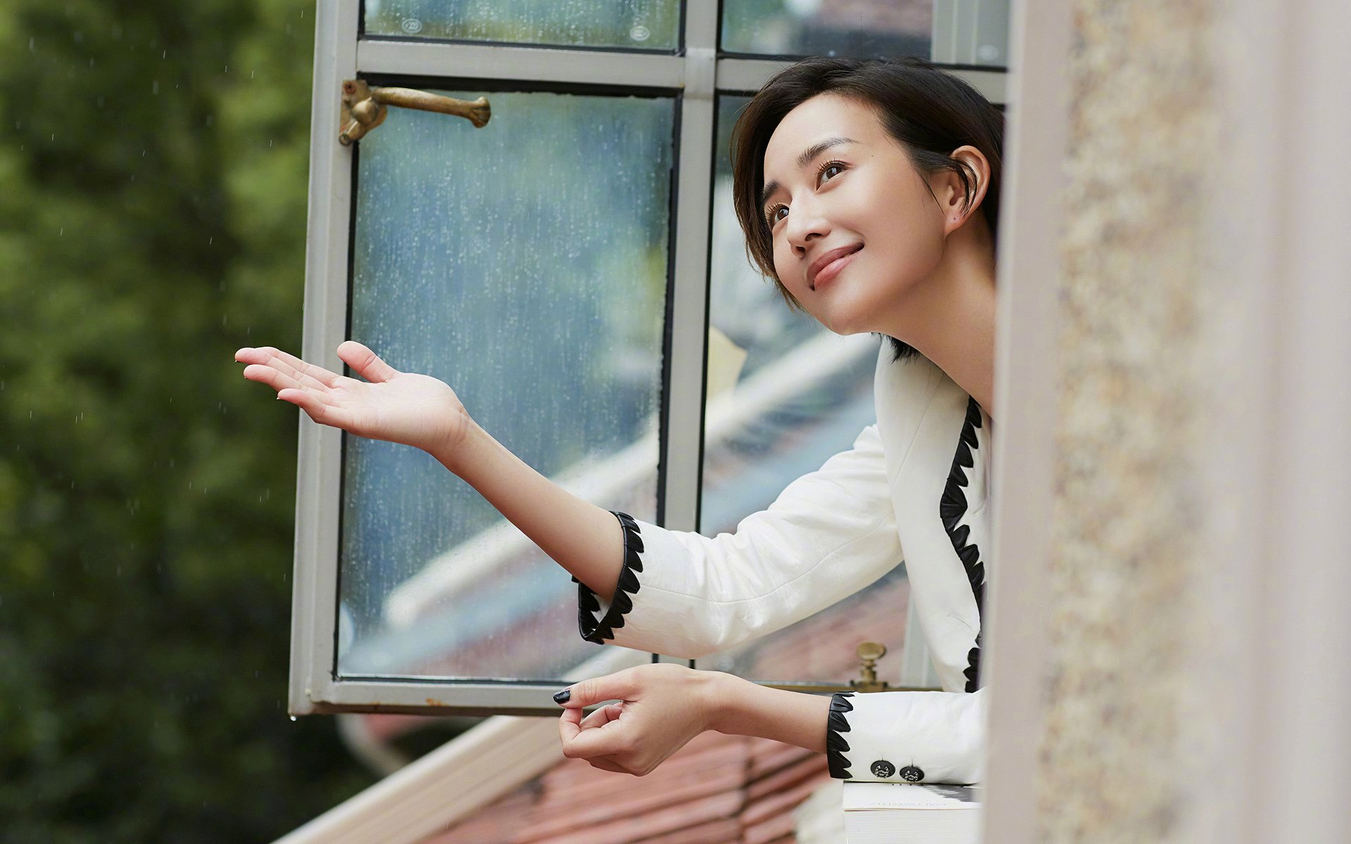 开云下载-光芒刺破质疑之墙，瑞士对几内亚，戈麦斯用15.7公里的奔跑交出答卷