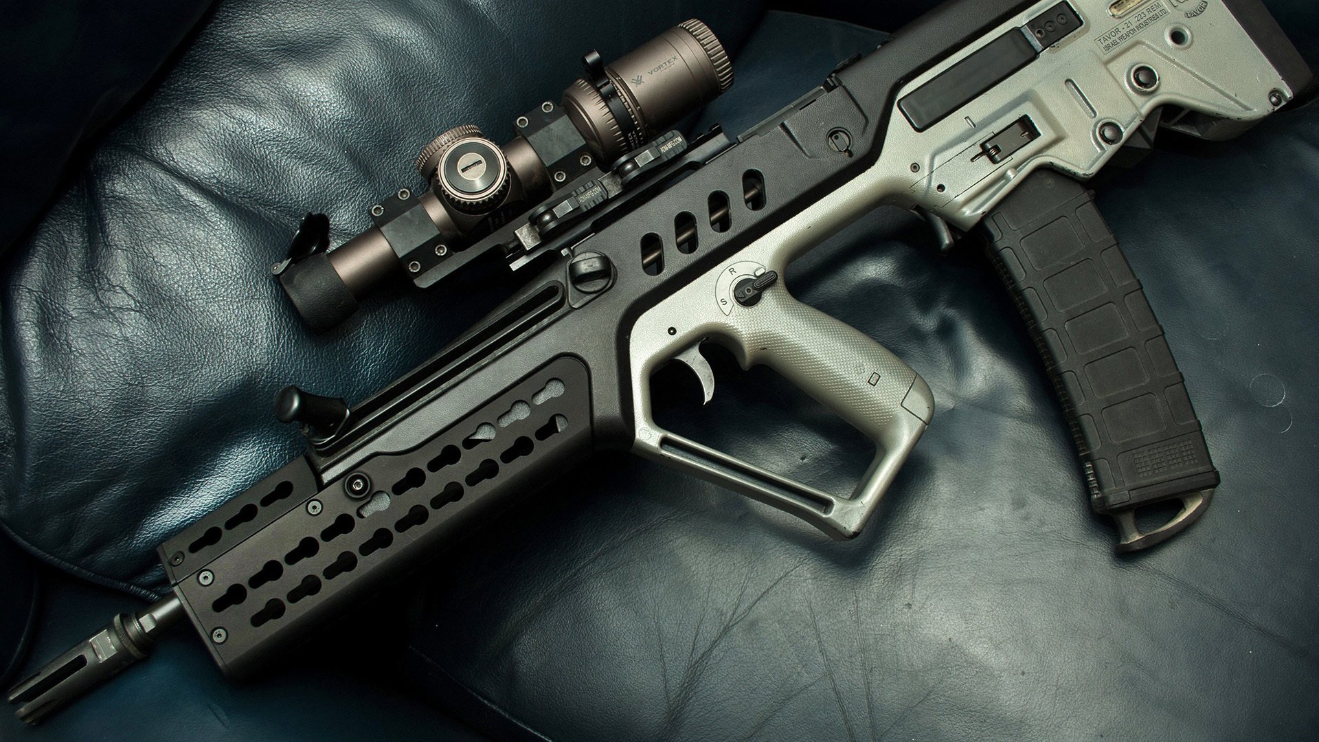 钢笼对红酒，美国防守锁死塞维利亚的战术解析